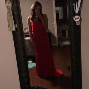 red prom dress